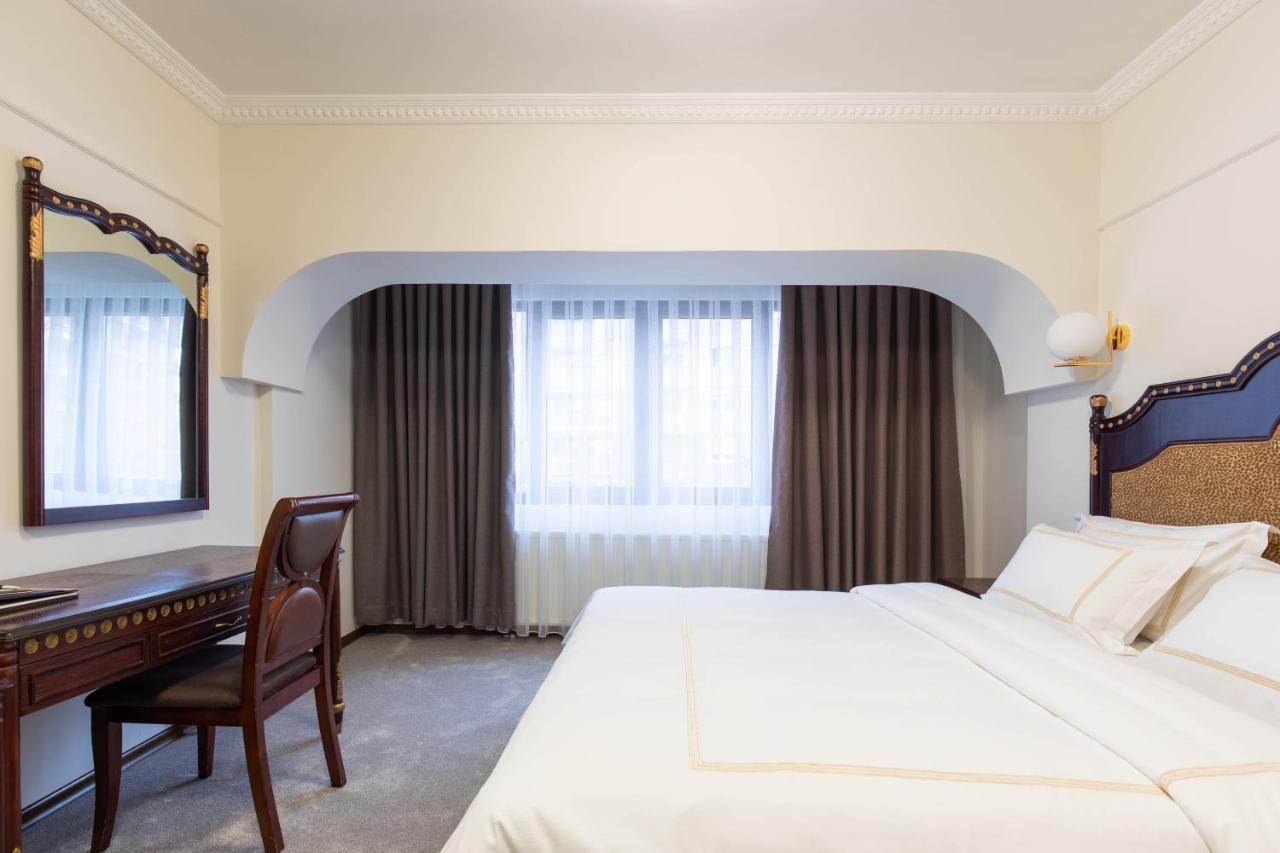 Hotel Afa Приштина Экстерьер фото