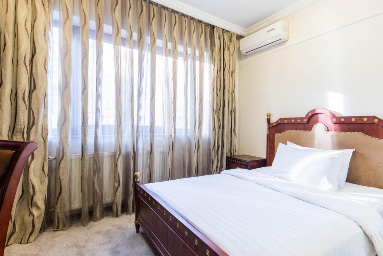 Hotel Afa Приштина Экстерьер фото