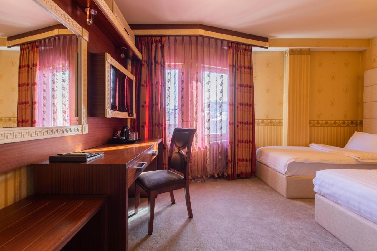 Hotel Afa Приштина Экстерьер фото
